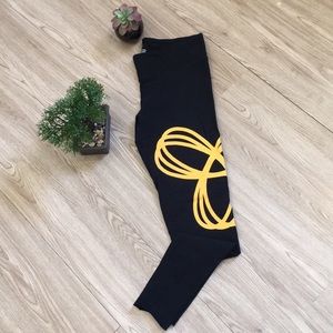 Aritzia TNA Leggings
